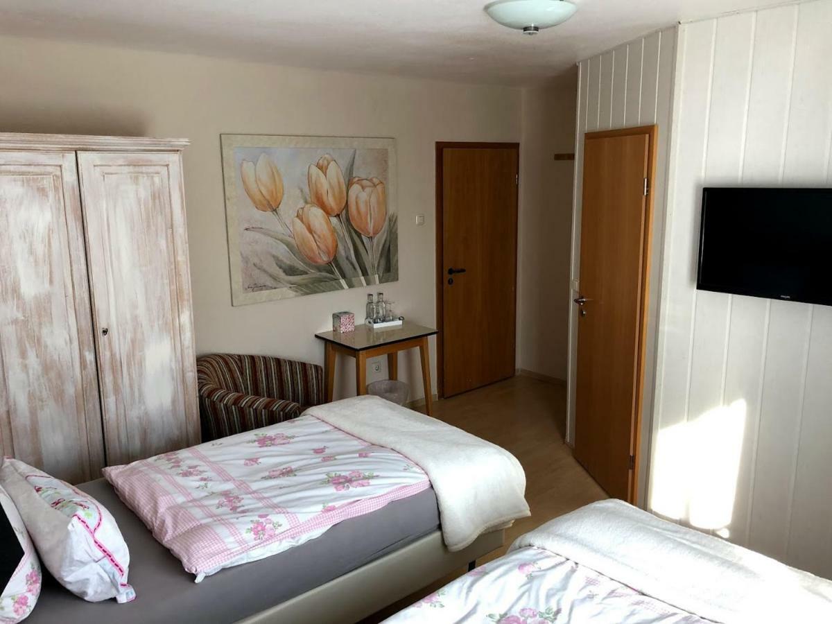 Hotel Garni Zum Adenauer Forst Wimbach Zewnętrze zdjęcie