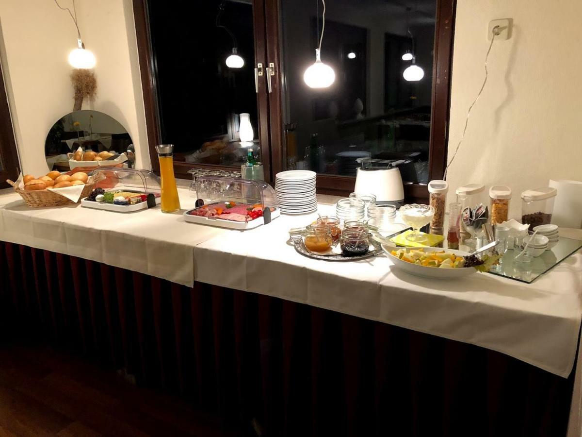 Hotel Garni Zum Adenauer Forst Wimbach Zewnętrze zdjęcie